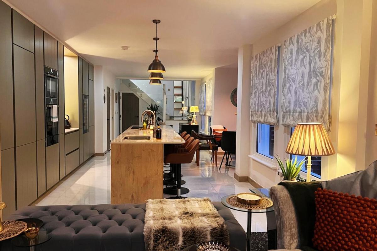 The River House - Designer Home Teddington Exteriör bild